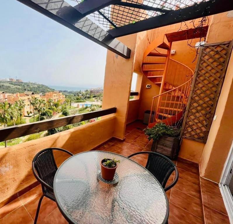 2 Bedroom Penthouse With A Private 360 Rooftop Terrace With Sea And Mountain Views Bahia de Casares Екстер'єр фото